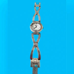 Brighton Temple City Watch.  Comes with new battery and checked by a jeweler.